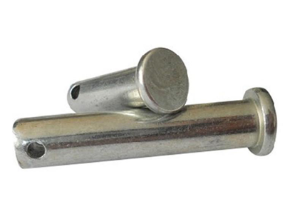 鋼結(jié)構(gòu)構(gòu)件的銷(xiāo)軸連接和法蘭連接構(gòu)造上的要求是？