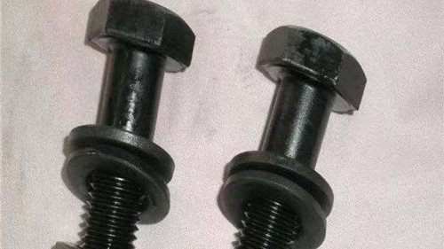 淺談鋼結(jié)構(gòu)地腳螺栓發(fā)生鎖死原因